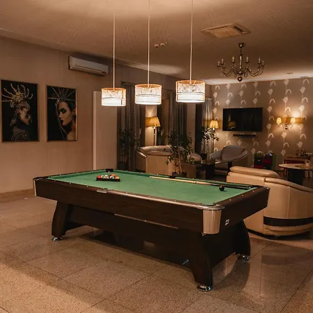 Borowiecki Hotel
